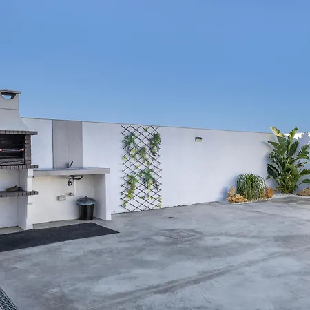 カントリーハウス La Aventura *