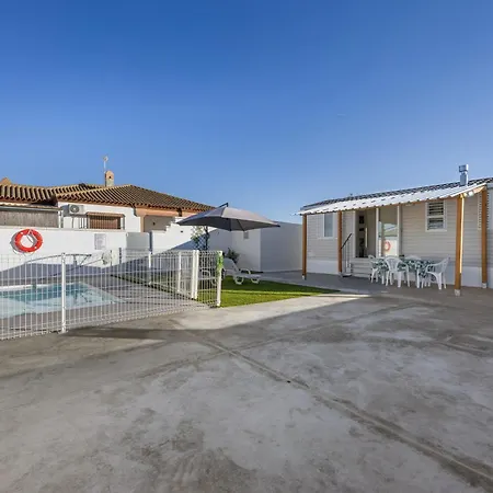 カントリーハウス La Aventura コニル・デ・ラ・フロンテラ